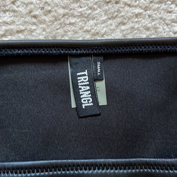 TRIANGL black swim bottoms size small - Picture 3 of 3